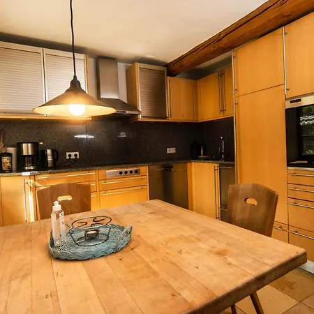 Tatil Evi Haus Archaeopteryx - Privater Aussen-pool - Einzigartig Im Naturpark Langenaltheim