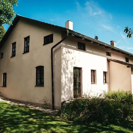 Haus Archaeopteryx - Privater Aussen-pool - Einzigartig Im Naturpark Langenaltheim